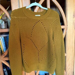 Wilfred Aritzia Mustard Sweater